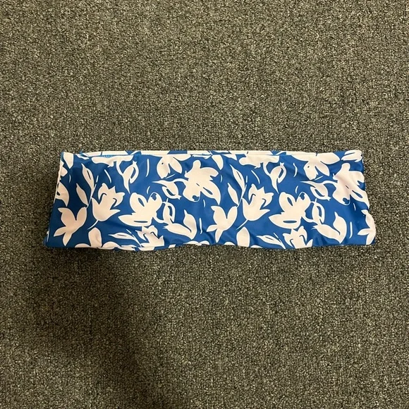 Bundle of Swimsuits - Picture 10 of 10